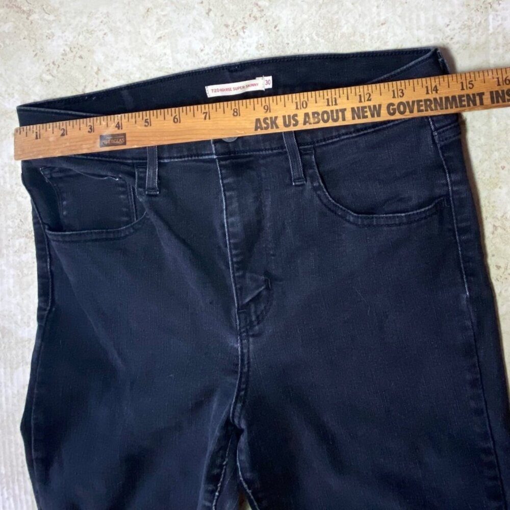 Levis 720 High Rise Super Skinny Jeans Size 30 Black Denim Womens Stretch - Picture 6 of 8